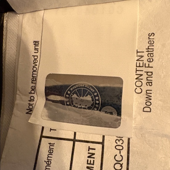 Canadian Goose Olive Green Parka-women's L - Picture 14 of 14